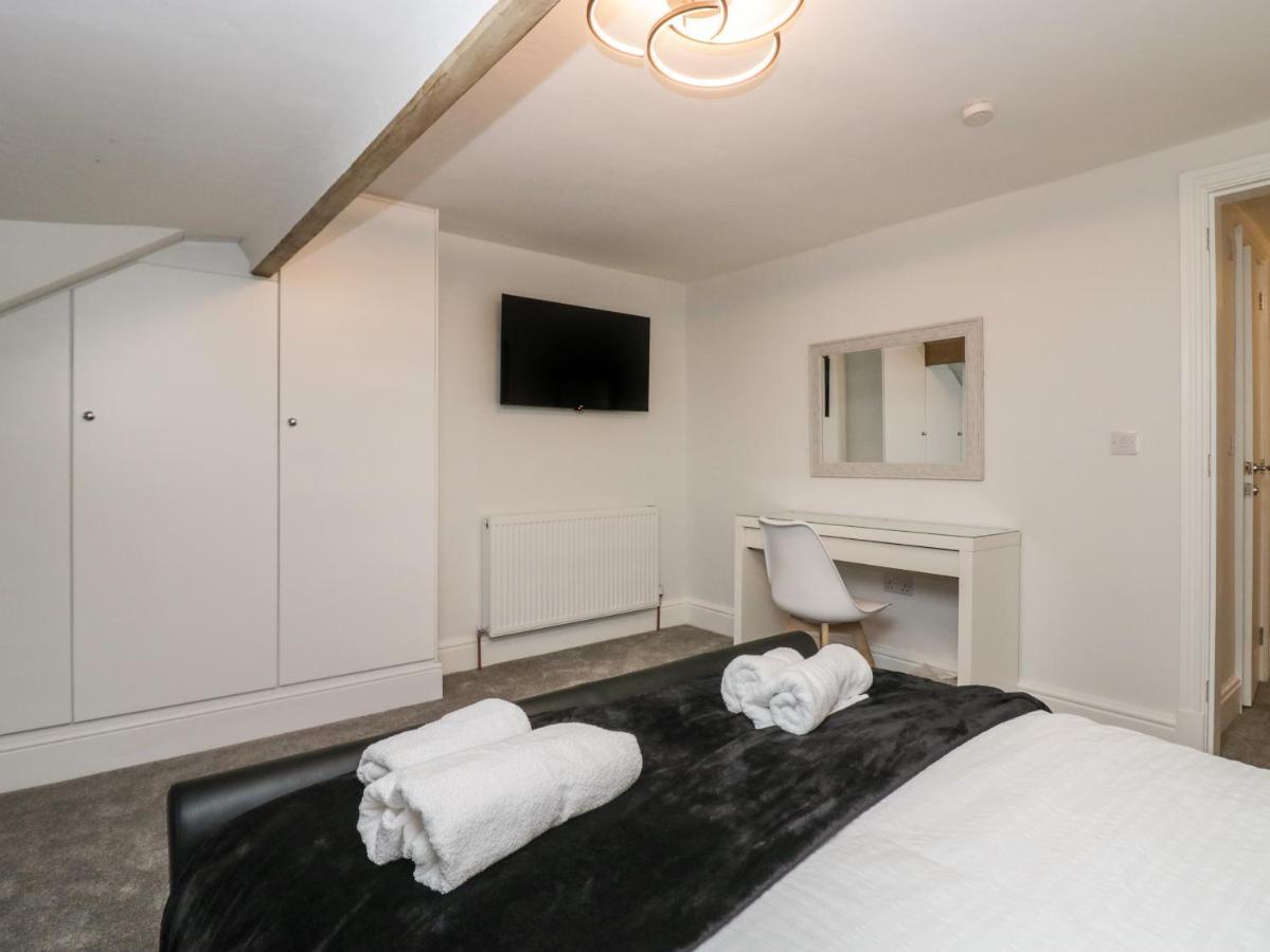 Eden On The Crescent Apartman Morecambe Kültér fotó
