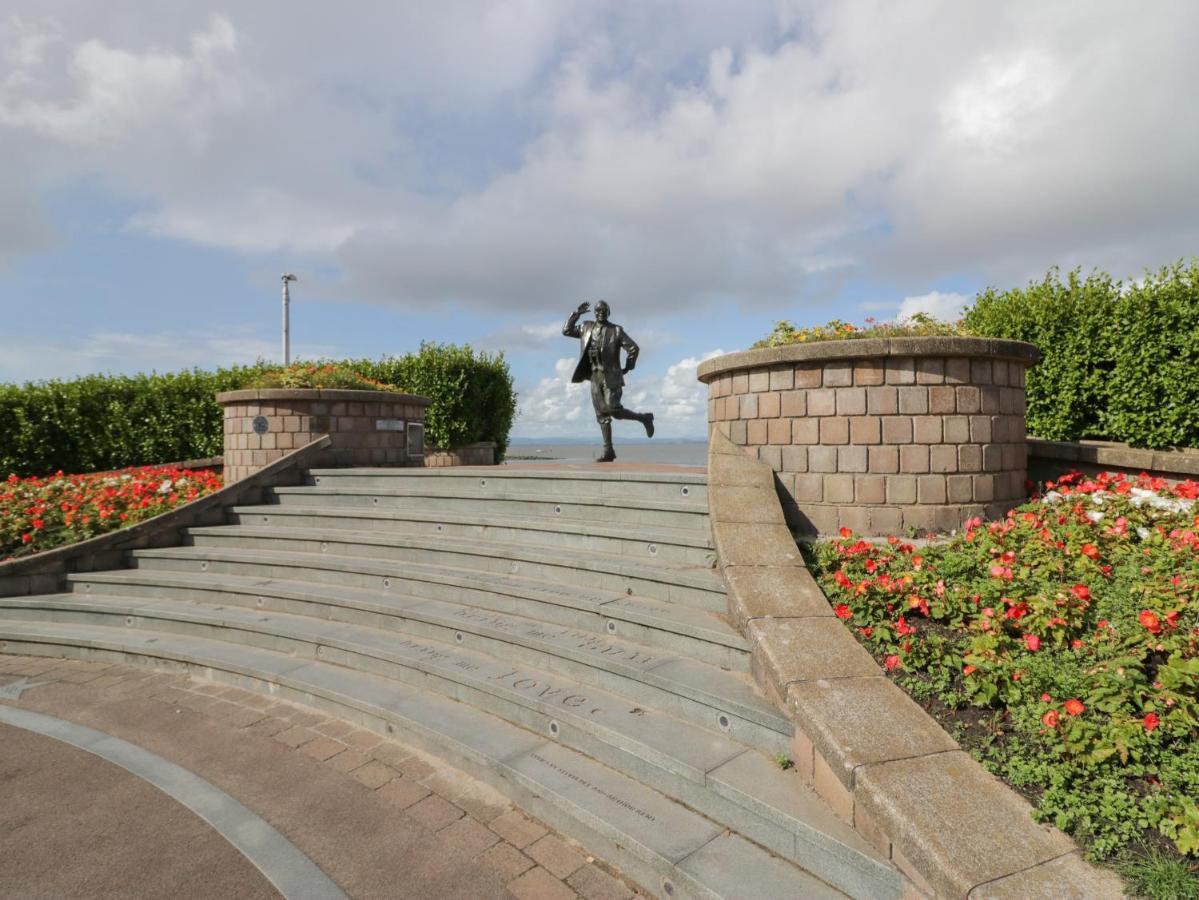 Eden On The Crescent Apartman Morecambe Kültér fotó